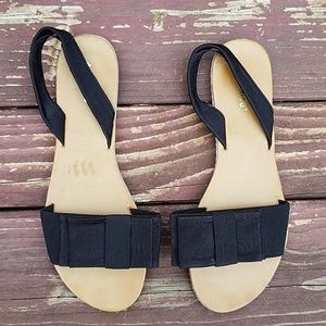Dollhouse Black Bow Sandals- Size 7.5